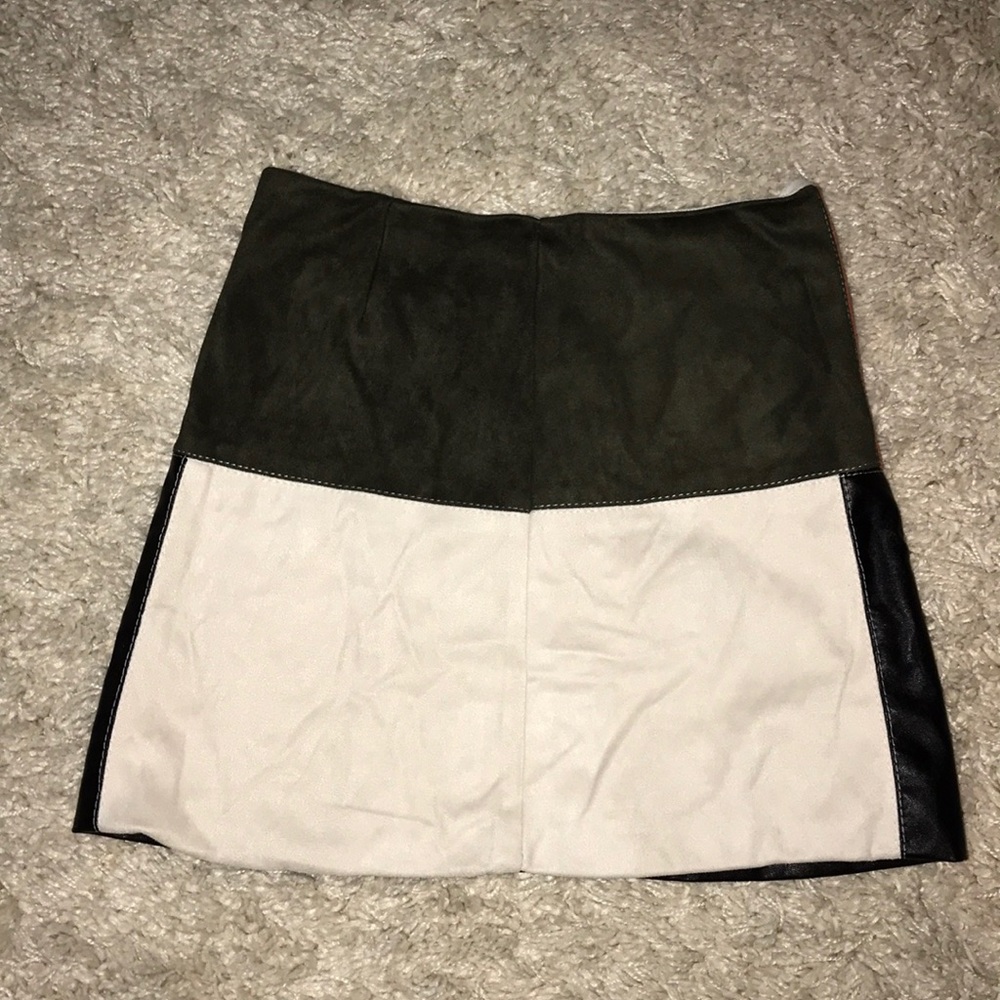 Multicolored block skirt